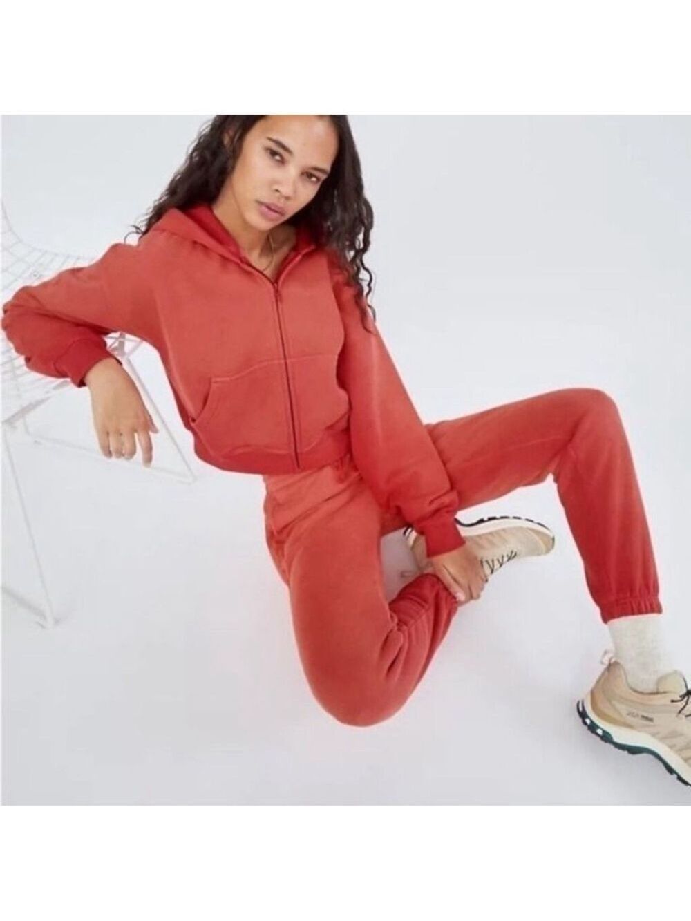 TNA Cozy Fleece Boyfriend Sweatpant - Picture 4 of 9